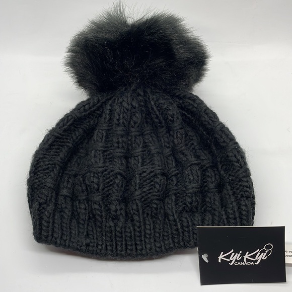 Kyi Kyi Pom knit beret/beanie - Picture 4 of 16